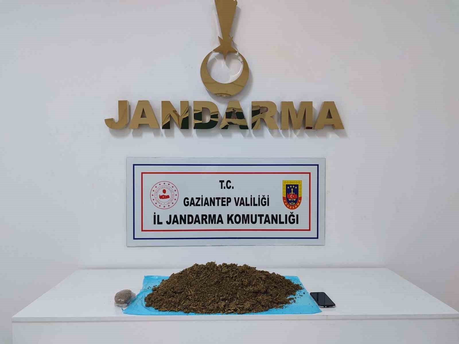 Gaziantep’te 5 kilo skunk ele geçirildi: 1 şahıs tutuklandı