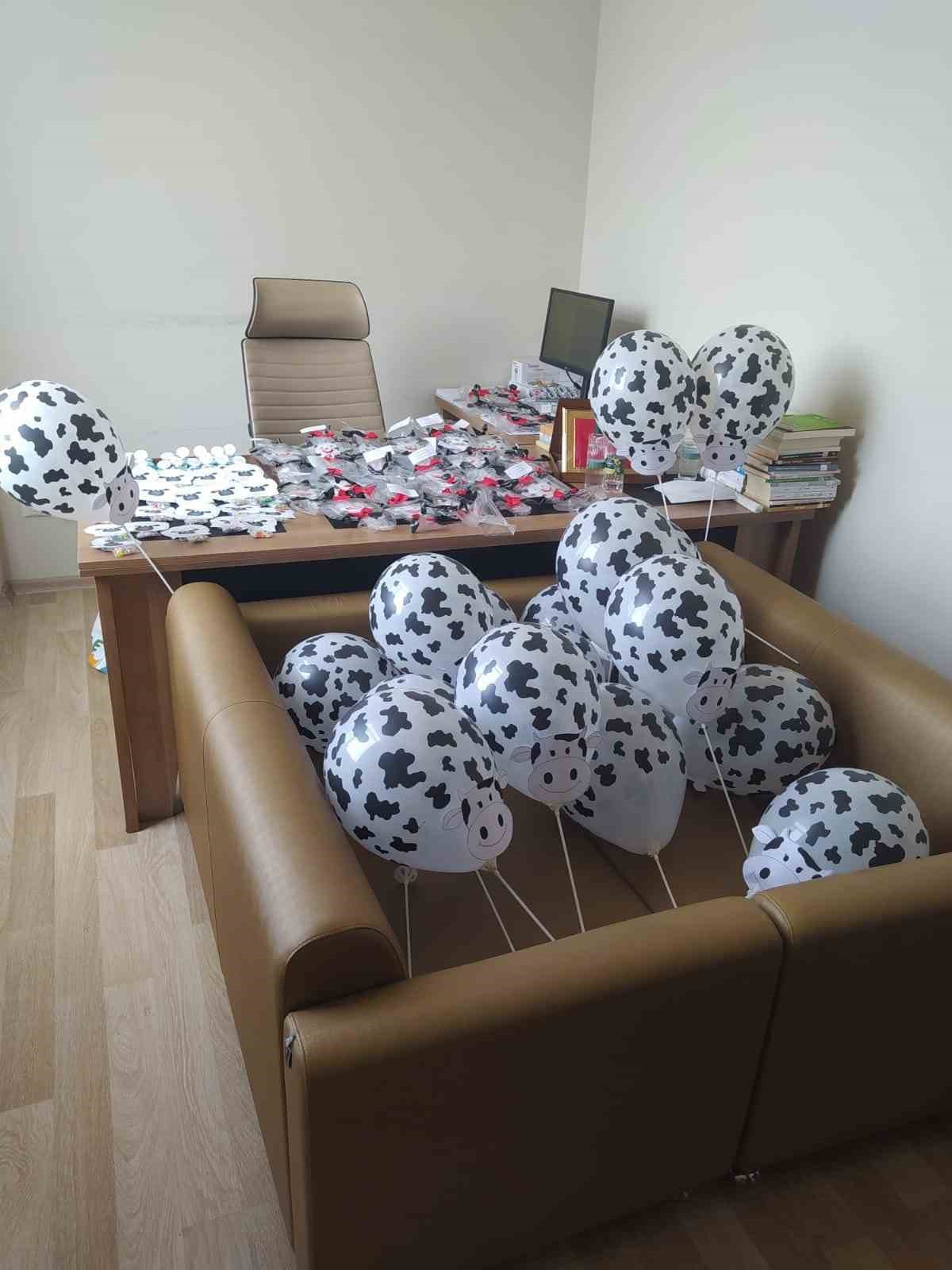 Engelsiz Kur&rsquo;an Kursu &ouml;ğrencilerinden hastalara bayram s&uuml;rprizi
