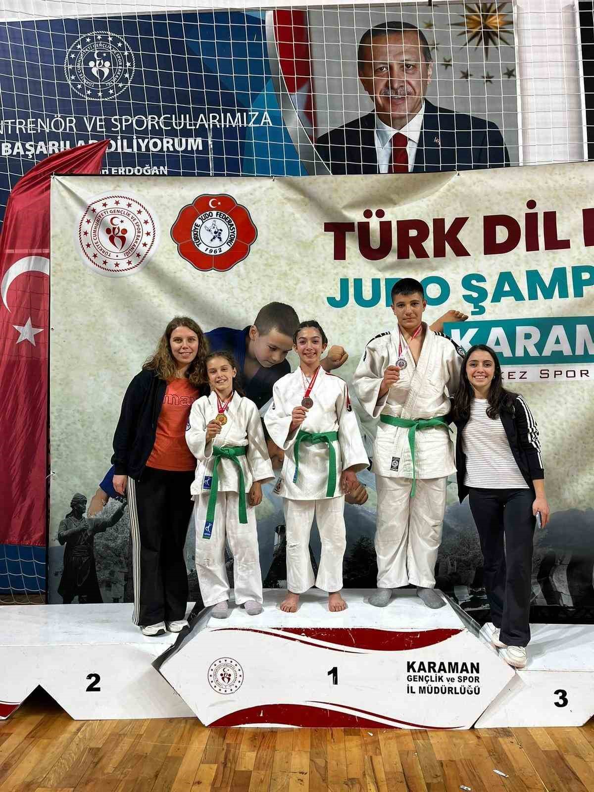 Salihlili judocular, Erel ve Kılkış Karaman’da şampiyon oldu
