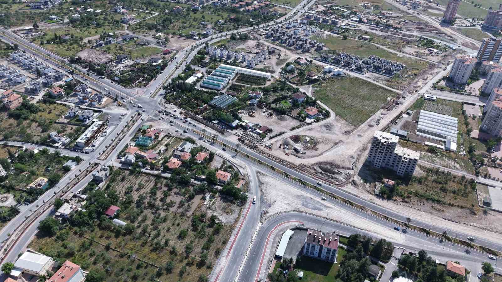 Büyükşehir, Kartal Katlı Kavşağı Projesi için alternatif güzergâh çalışmalarına başladı
