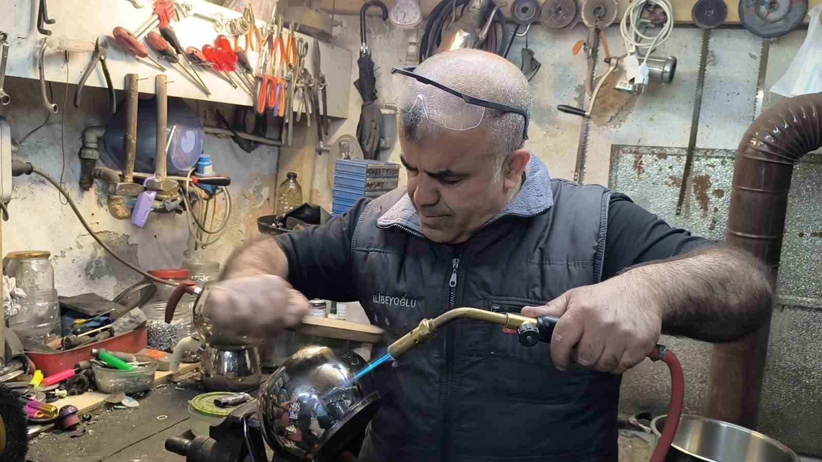 Bıçak bileyicileri Kurban Bayramı’ndan memnun
