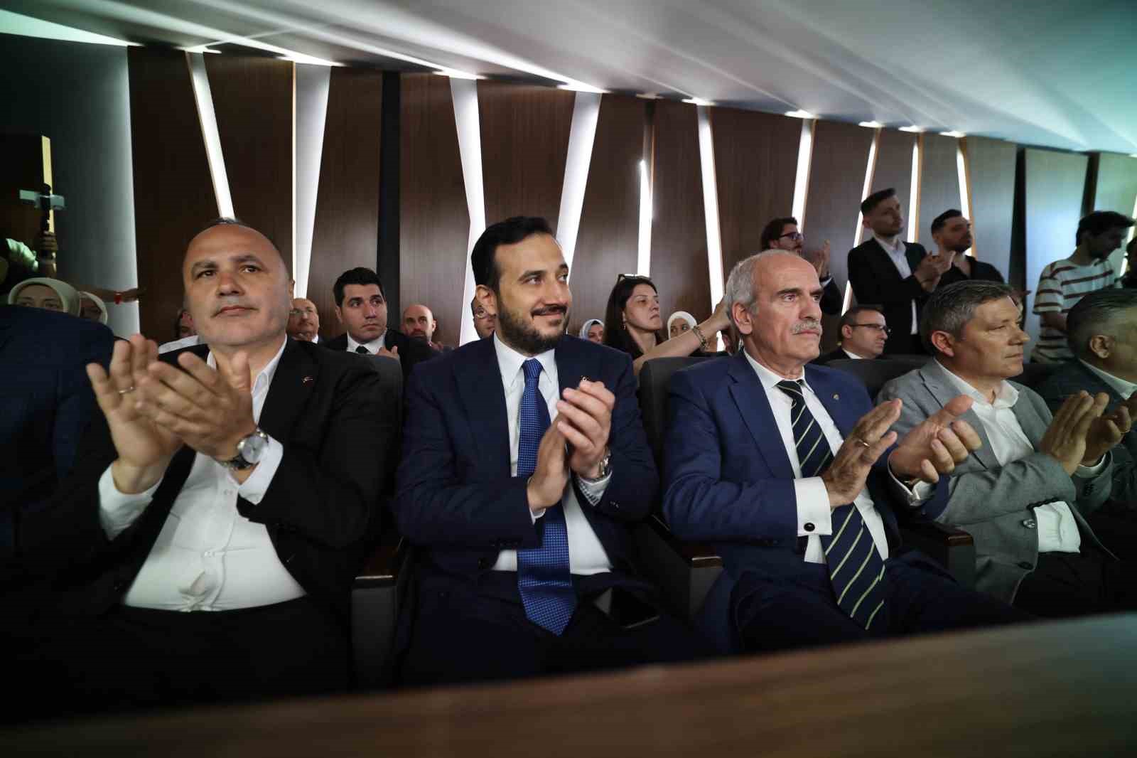 Gaziosmanpaşa Belediye Başkan vekili Eray Karadeniz seçildi
