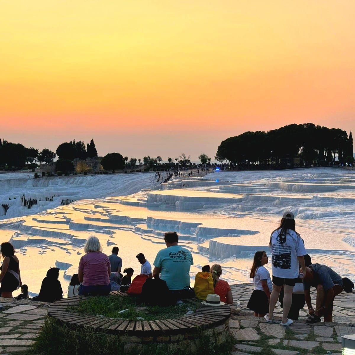 Pamukkale 53 bini aşan ziyaretçi sayısıyla bayramın en çok ziyaret edilen 2. merkezi oldu
