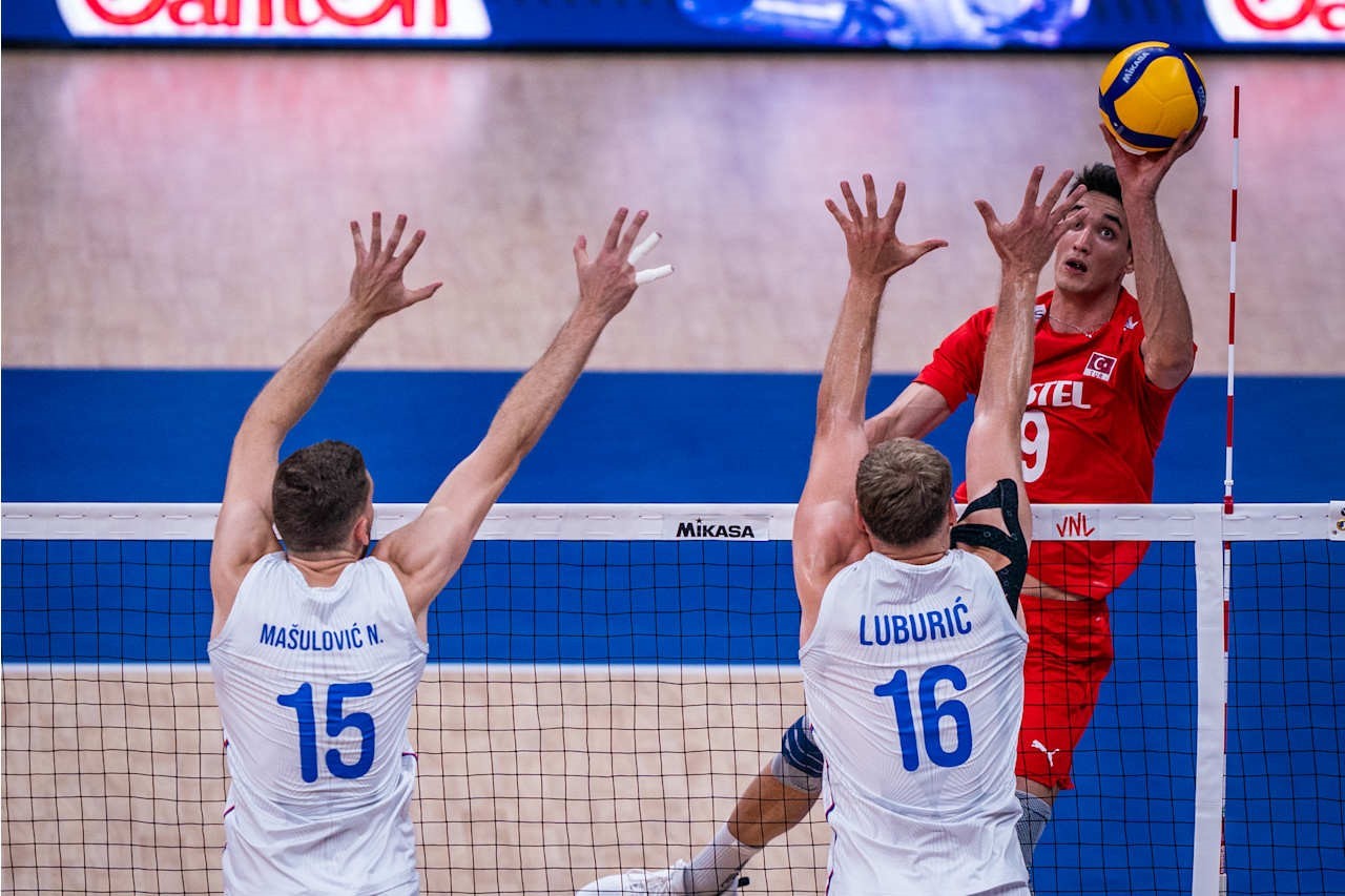 A Milli Erkek Voleybol Takımı, Milletler Ligi’ne mağlubiyetle başladı
