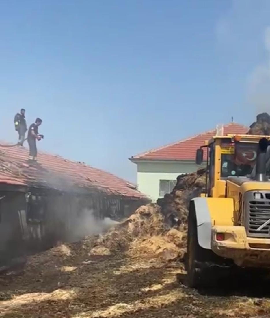 Kulu’da saman balyası yangını
