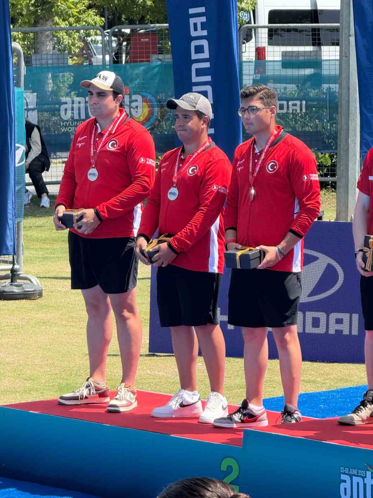 B&uuml;y&uuml;kşehir ok&ccedil;ularından D&uuml;nya Kupası&rsquo;nda b&uuml;y&uuml;k başarı
