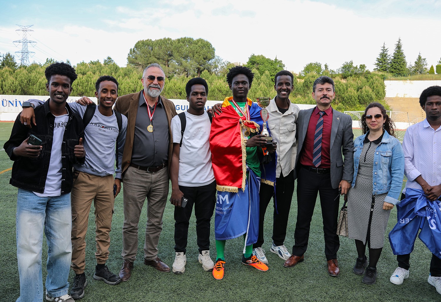 SUB&Uuml;-LİG Futbol Turnuvası şampiyonu SADEM oldu
