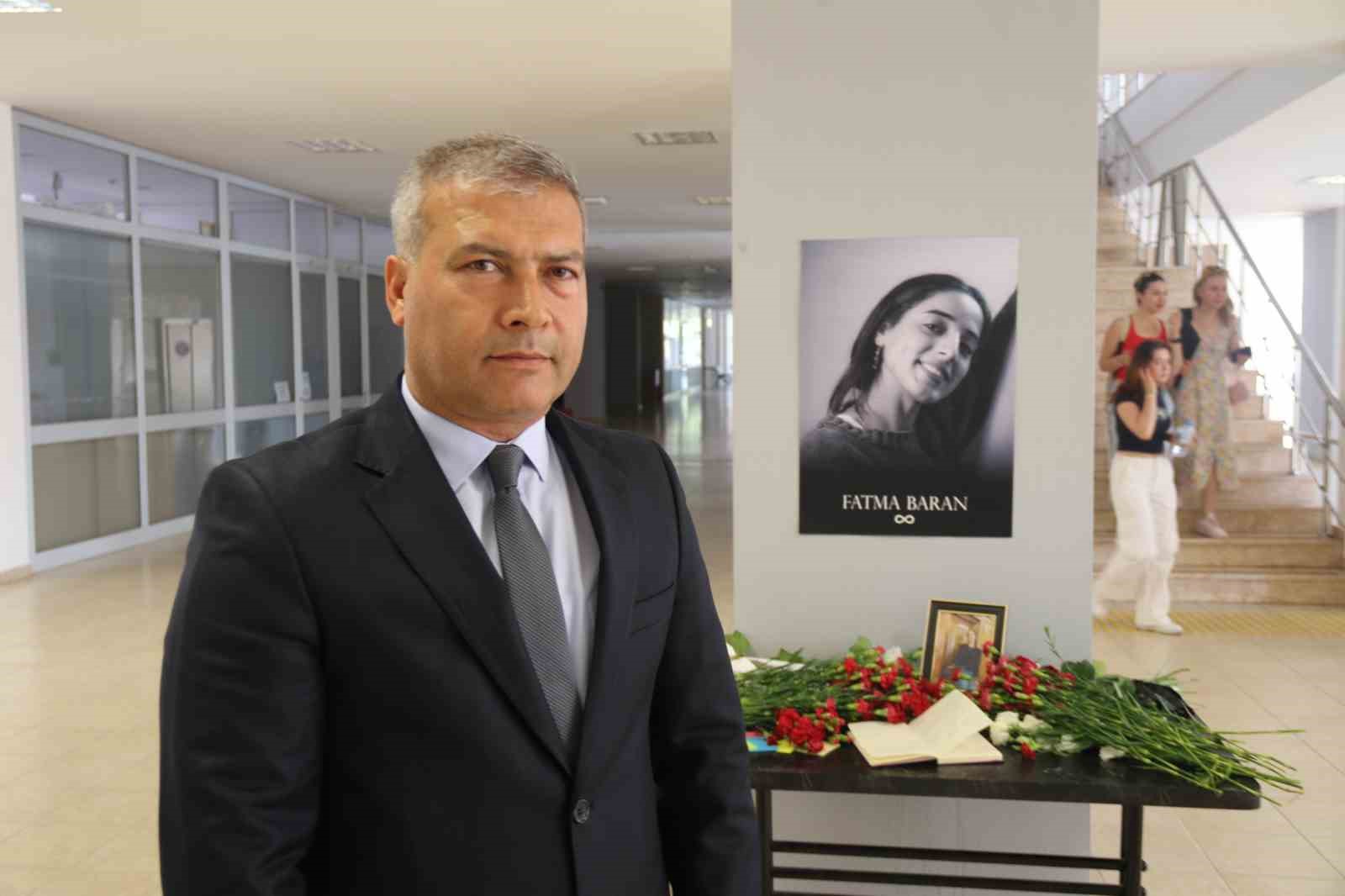 Acı tesadüf; çarpışan iki aracın birinde öğrencisini kaybetti, diğerinde yakını ağır yaralandı