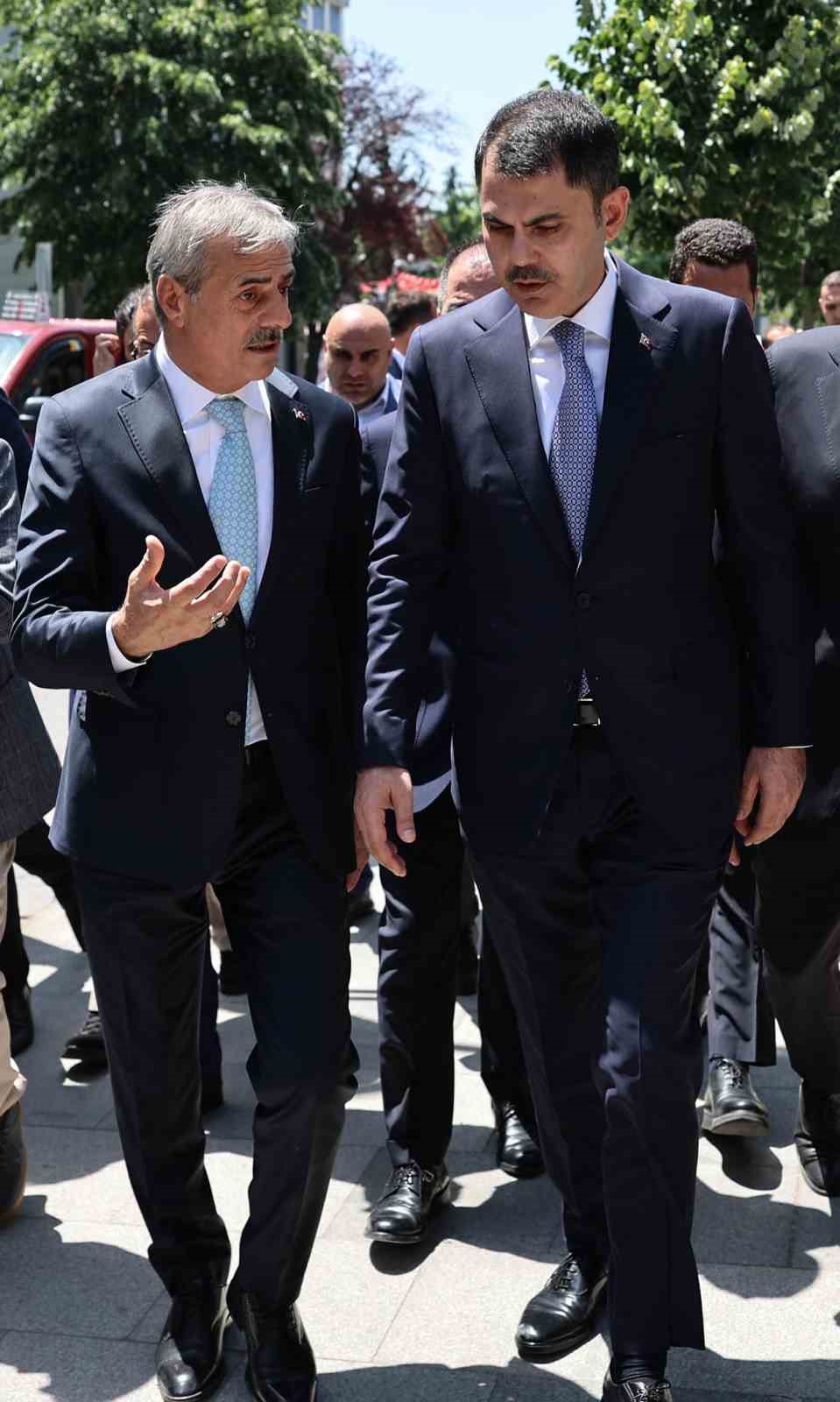 Bakan Kurum&rsquo;dan Sapanca G&ouml;l&uuml; paylaşımı: "Sapanca G&ouml;l&uuml;&rsquo;m&uuml;z nefes alacak"
