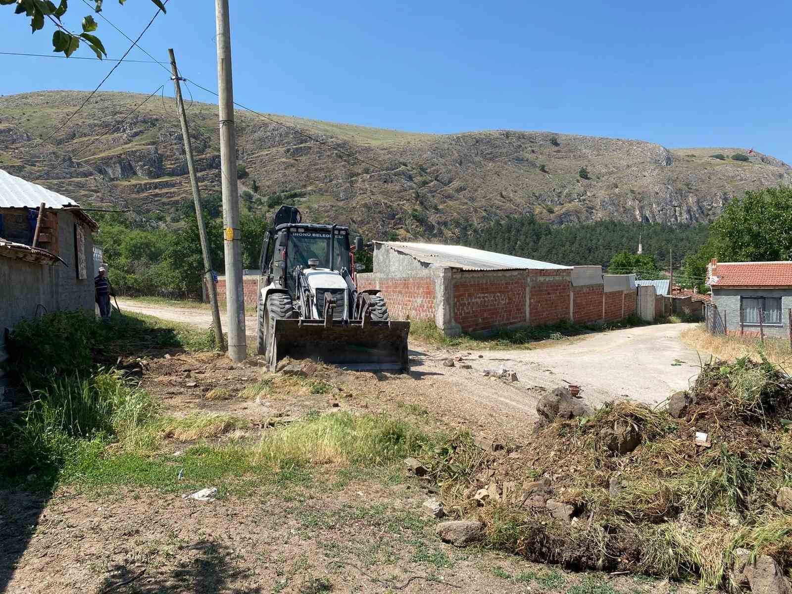 İnönü’de sokak iyileştirme ve çevre düzenleme çalışmaları