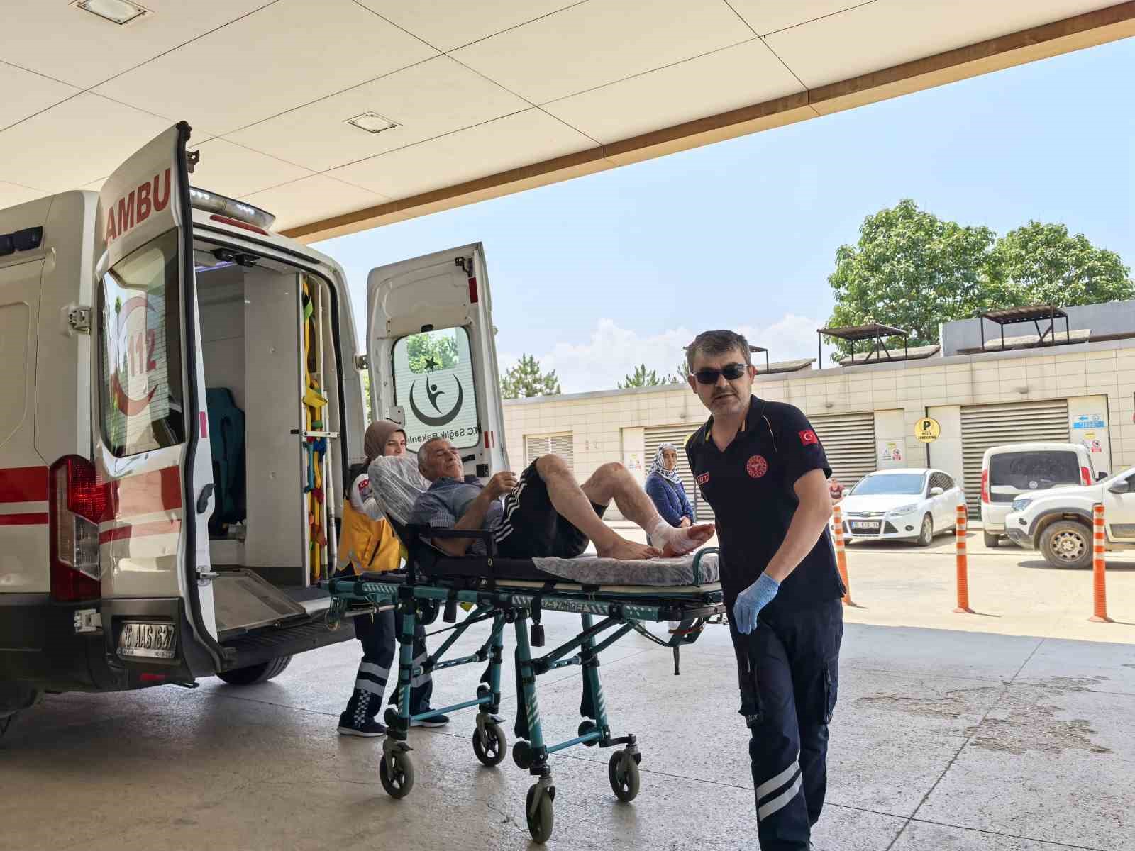 Bisiklet ile motosiklet çarpıştı: 2 yaralı