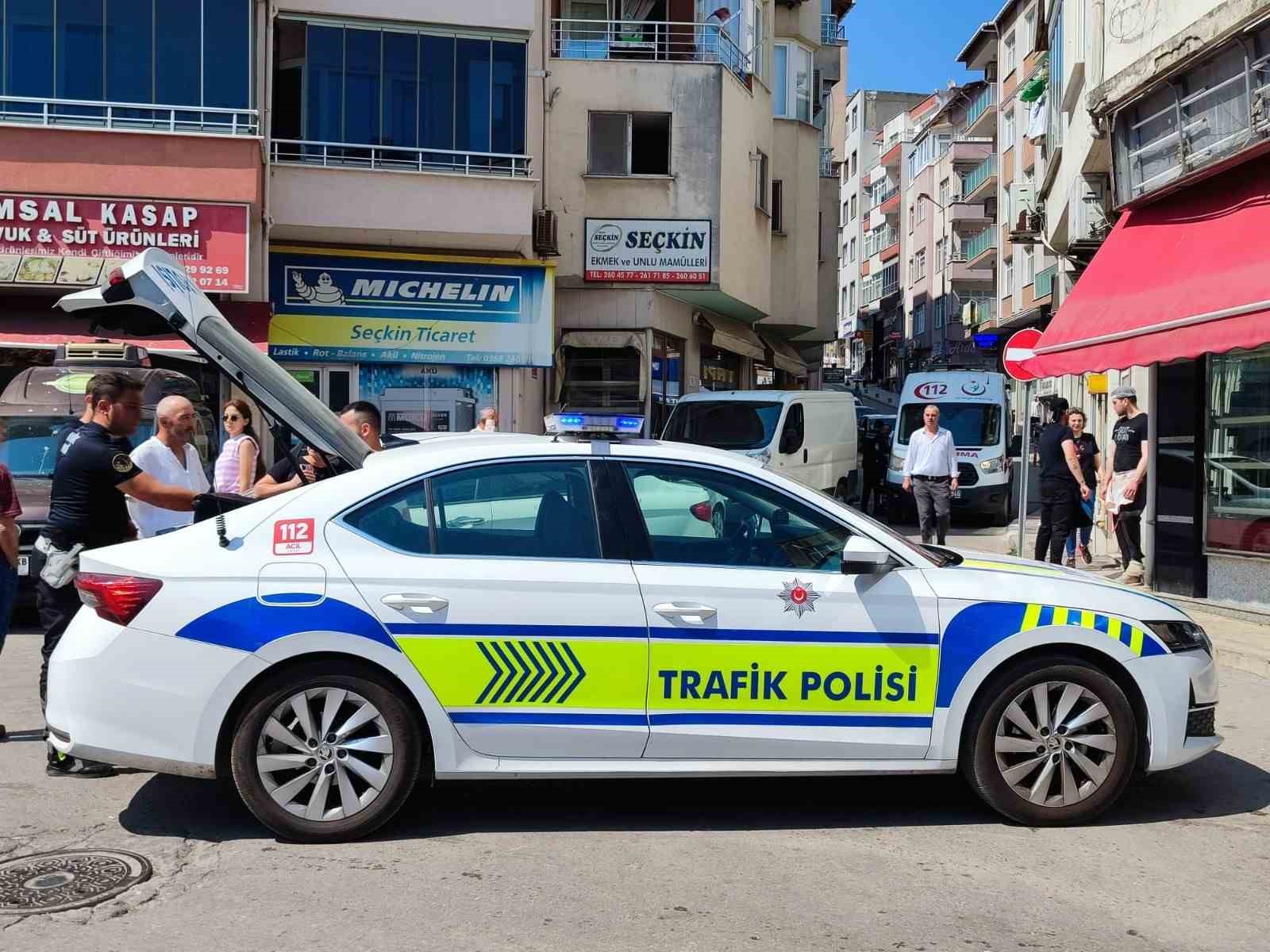 Sinop’ta otomobilin çarptığı yaya yaralandı