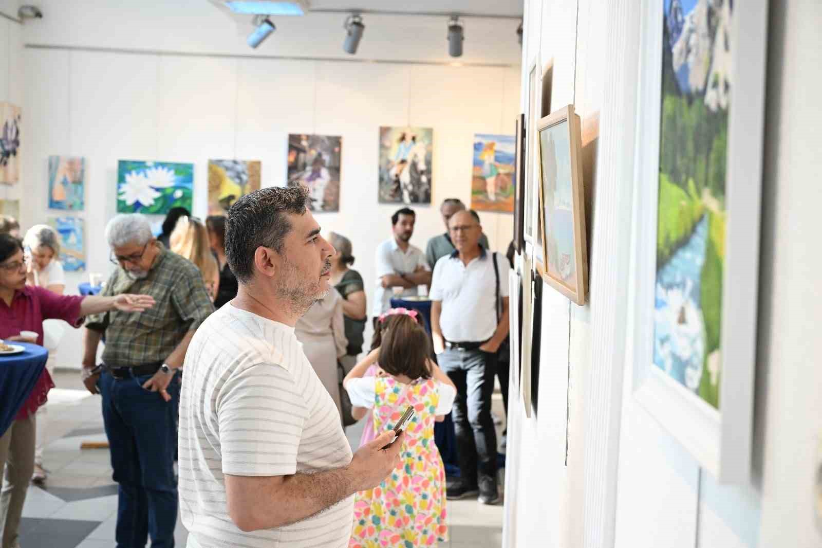 Aydın&rsquo;da sanatın renkleri yıl sonu sergisinde buluştu
