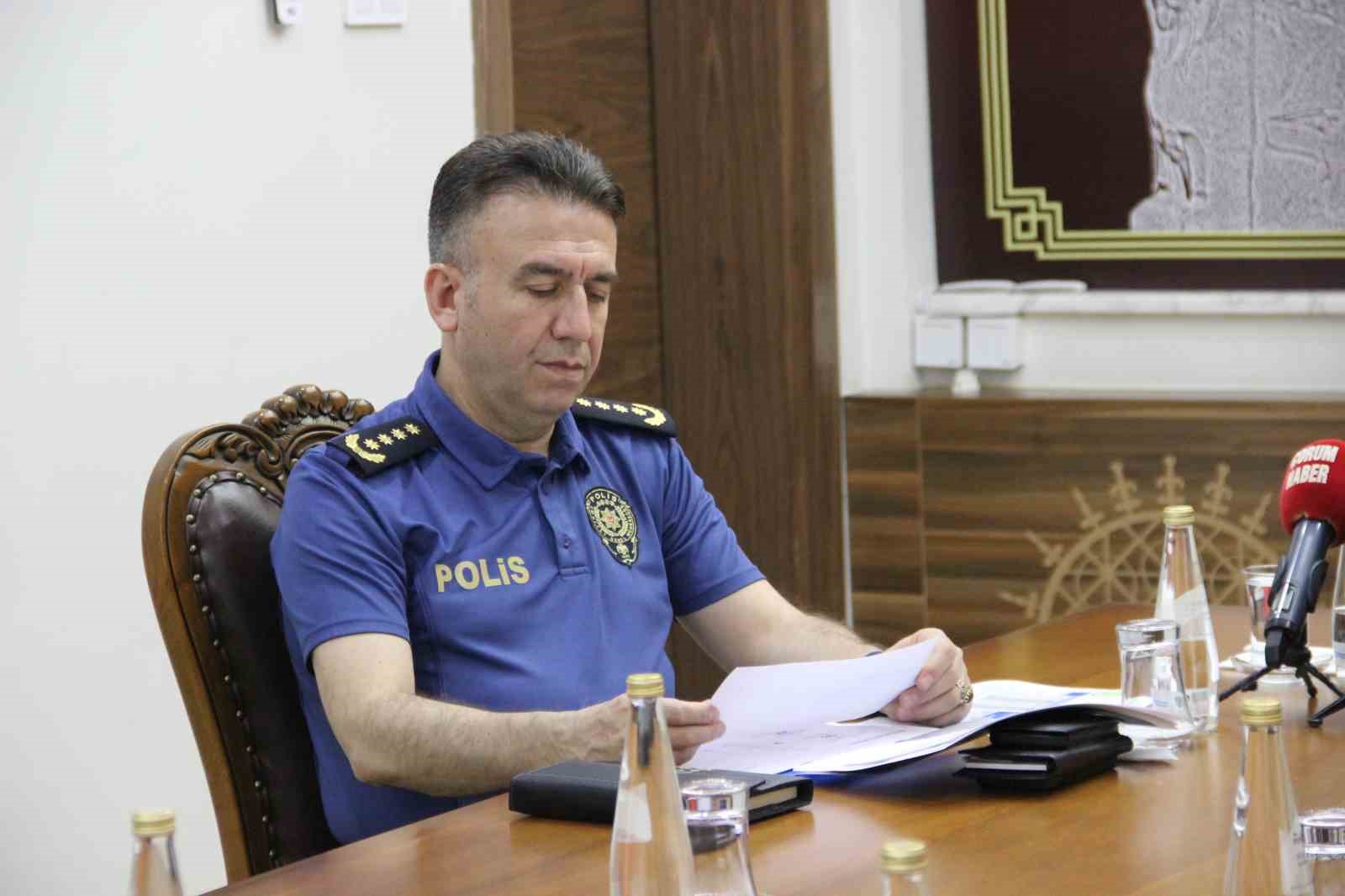 Valisi &Ccedil;algan&rsquo;dan Kırım Kongo Kanamalı Ateşi&rsquo;ne karşı uyarı: "Vatandaşlar dikkatli olsun"
