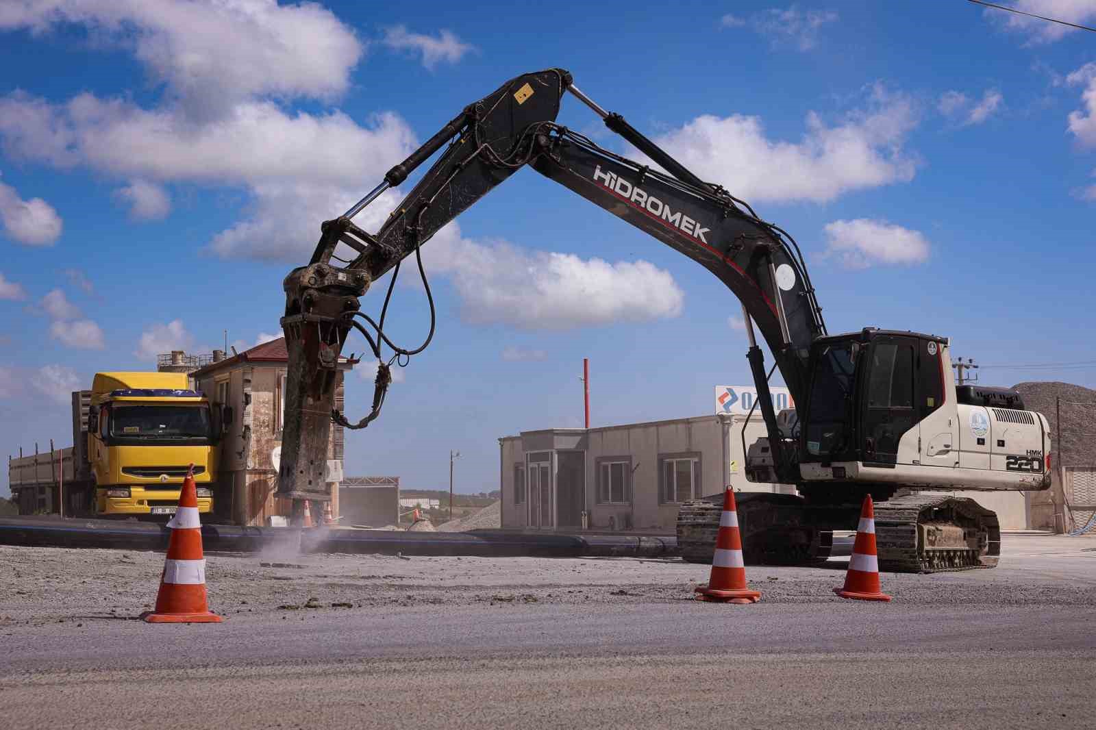 Kaynarca’nın 11 kilometrelik yeni içme suyu hattı kısa sürede tamamlandı