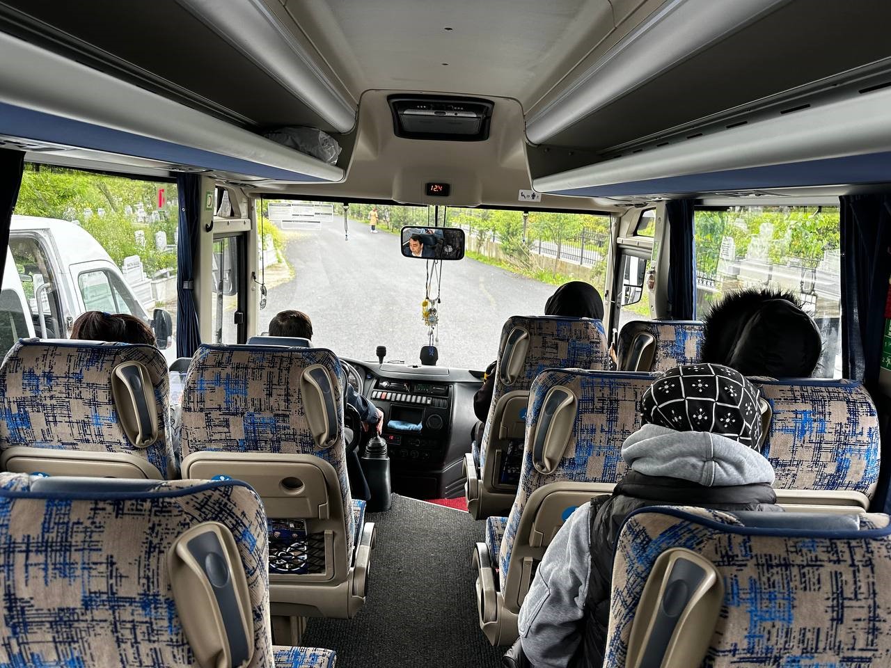 Kağıthane Belediyesi’nden vatandaşlara kabir ziyareti kolaylığı