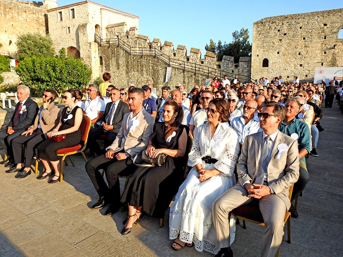 "Hayatın Anlamı Kitap" sezon finalini yaptı