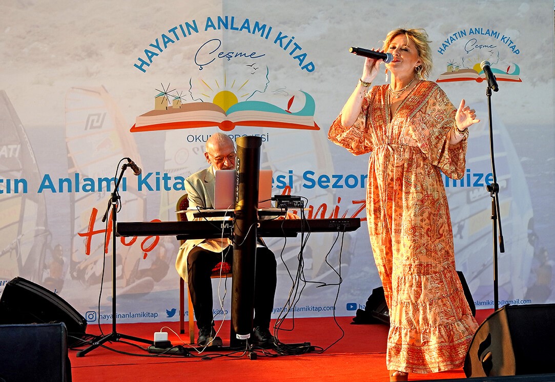 "Hayatın Anlamı Kitap" sezon finalini yaptı
