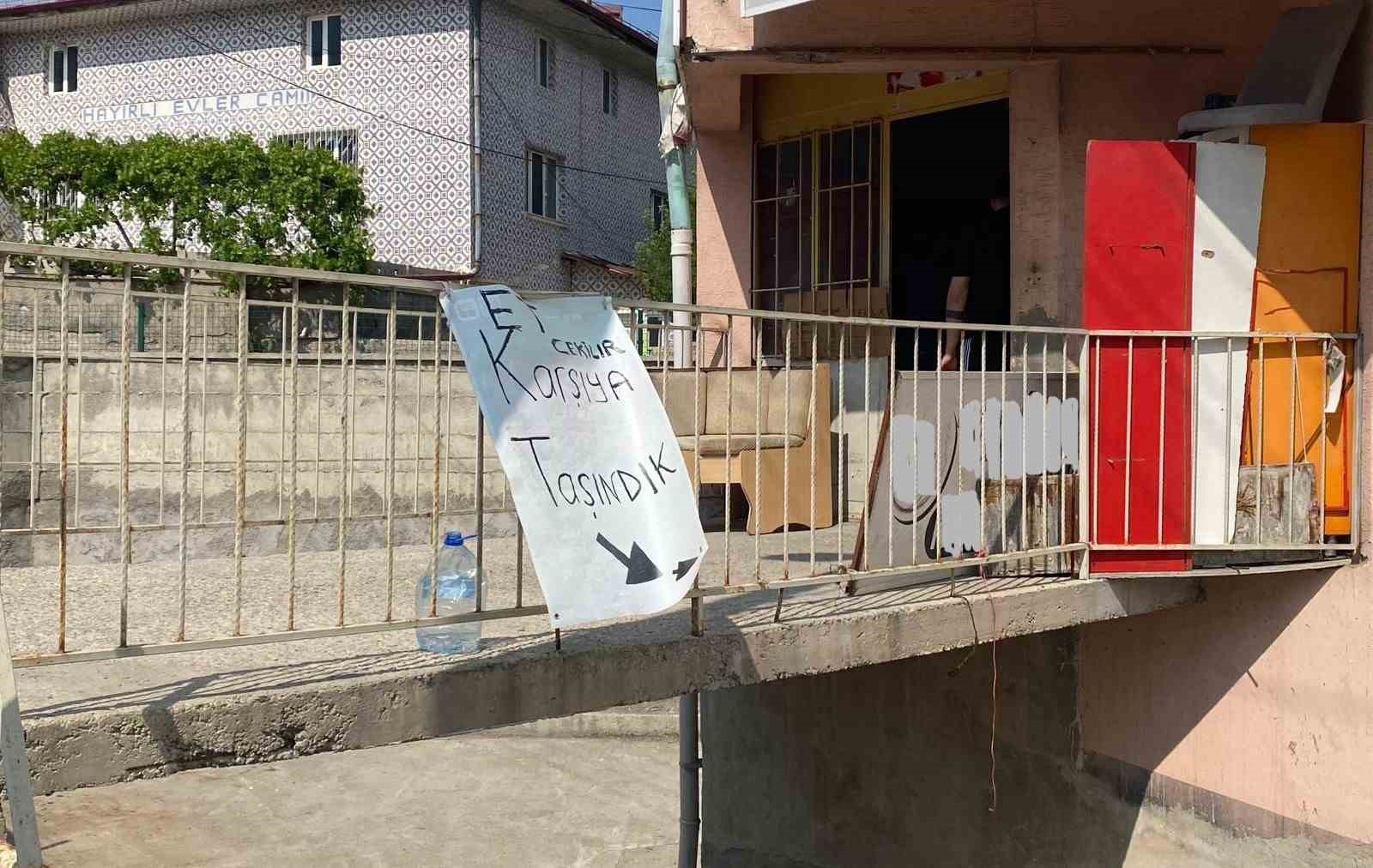Sivas’ta et çeken, ruhsatsız 100 işletmeye ceza kesildi
