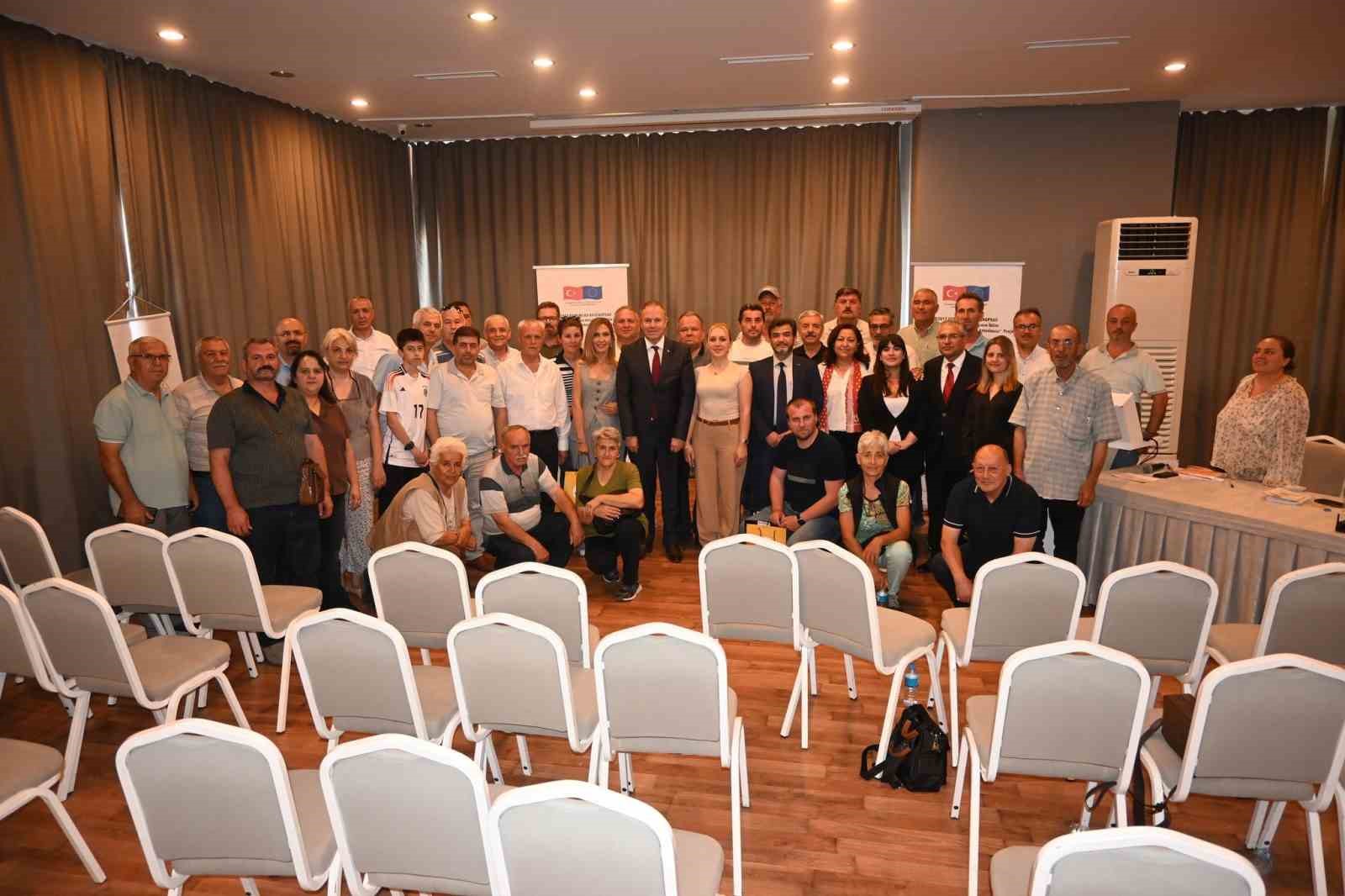 Prof. Dr. Özkırım: Çevre kirliliği kuşlar başta olmak üzere pek çok canlı türünü tehdit ediyor
