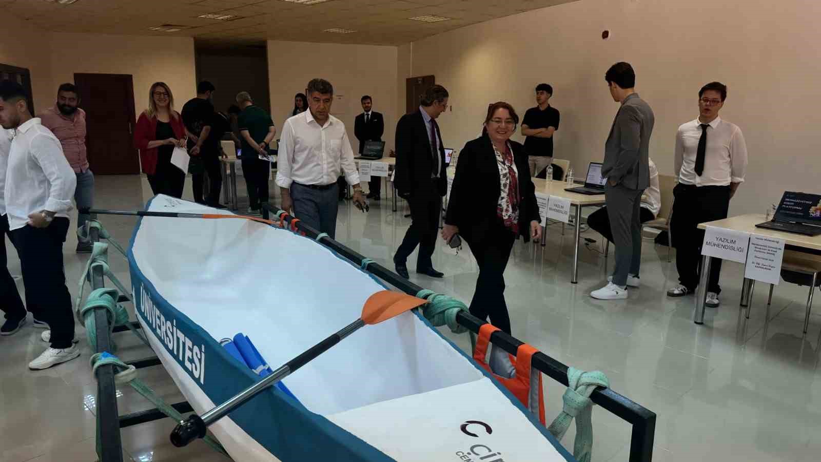 F&Uuml; M&uuml;hendislik Fak&uuml;ltesinde bitirme proje yarışması d&uuml;zenlendi
