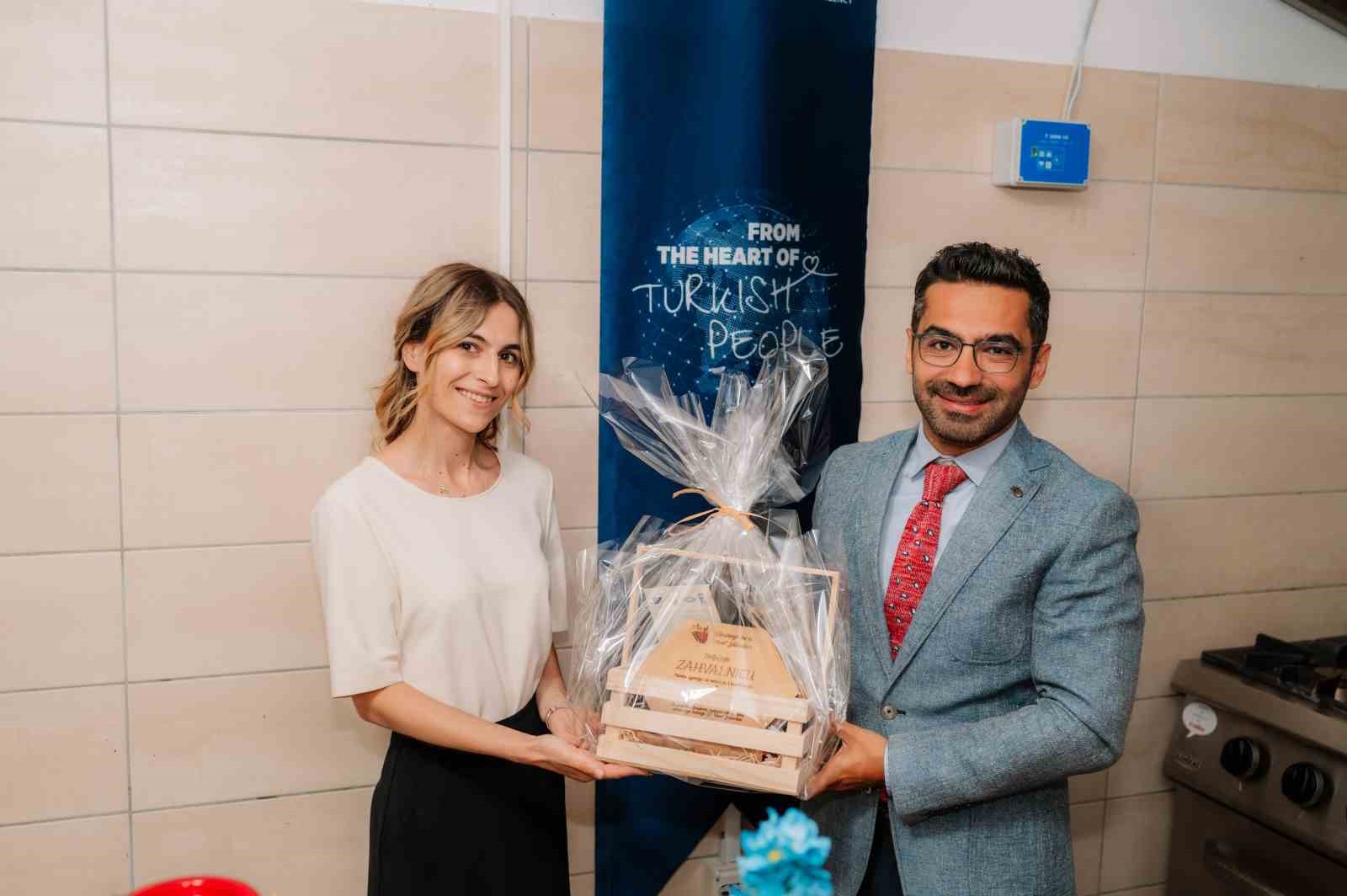 TİKA, selden etkilenen Bosnalı kadınlar i&ccedil;in &rsquo;Profesyonel Mutfak&rsquo; kurdu
