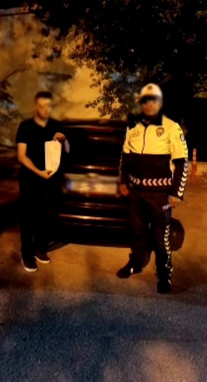 Kontrolü kaybetti, refüje girdi