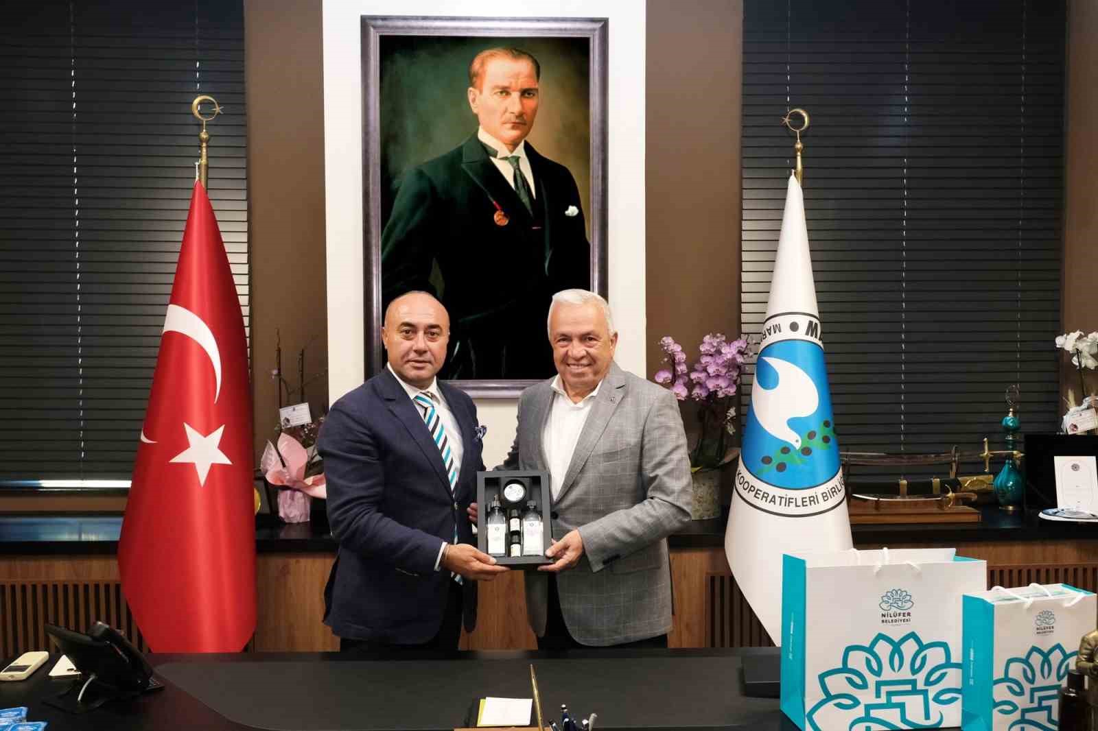 Başkan Şadi &Ouml;zdemir&rsquo;den Marmarabirlik&rsquo;e hayırlı olsun ziyareti
