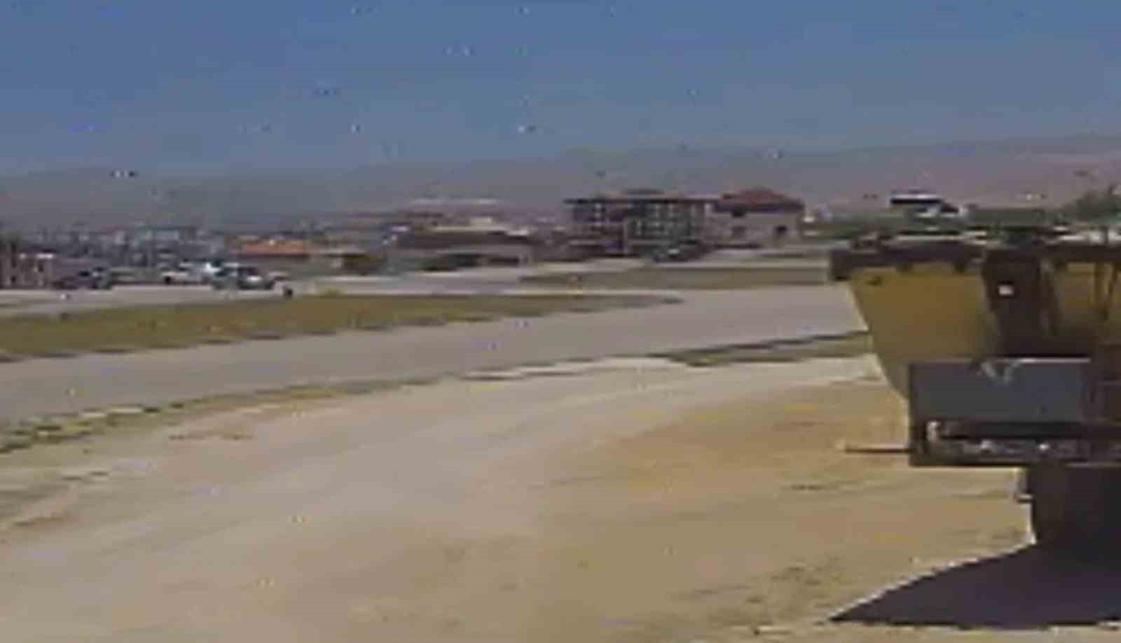 Van&rsquo;da &ccedil;evre yolunda feci kaza: 9 yaşındaki &ccedil;ocuk ağır yaralandı
