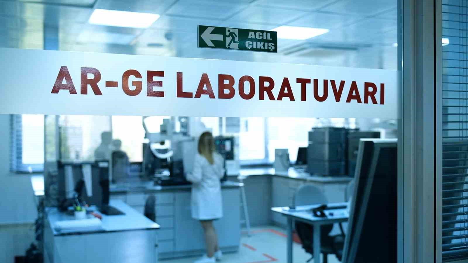 Bakan Kurum: "Hava kirliliğiyle m&uuml;cadelede taviz vermiyoruz"
