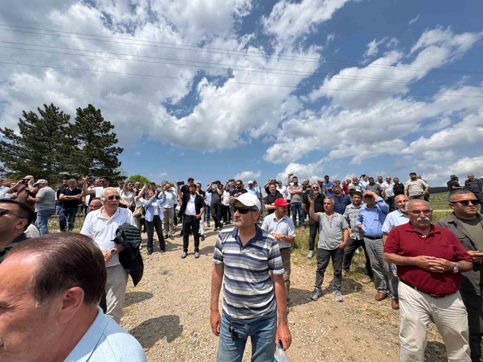 Eti Bakır’ın ÇED toplantısına vatandaş izin vermedi