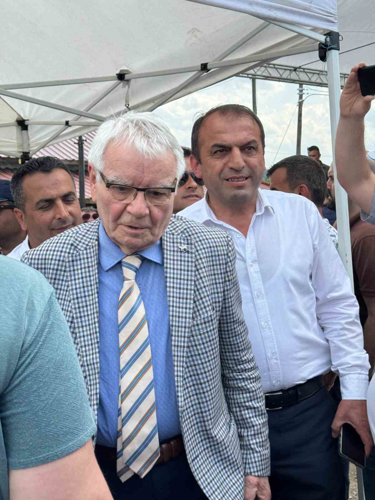 Eti Bakır’ın ÇED toplantısına vatandaş izin vermedi