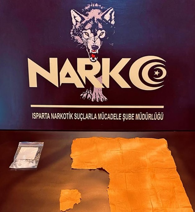 Isparta’da uyuşturucu operasyonunda 2 gözaltı