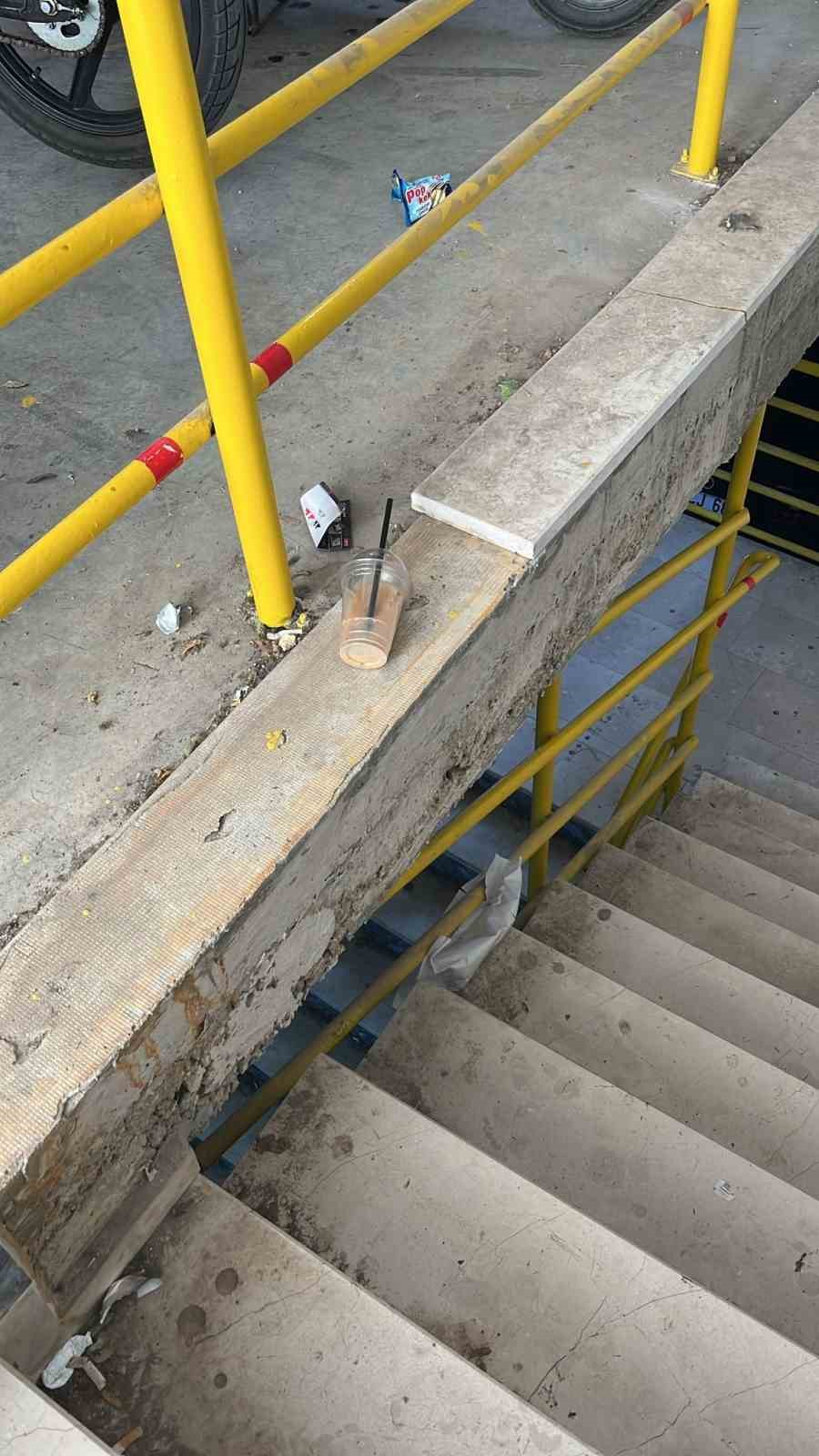 Otopark kirliliğine tepki
