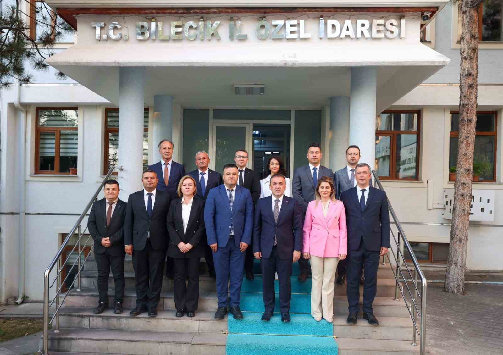 Bilecik Valisi Sözer, İl Özel İdaresi çalışmalarını inceledi