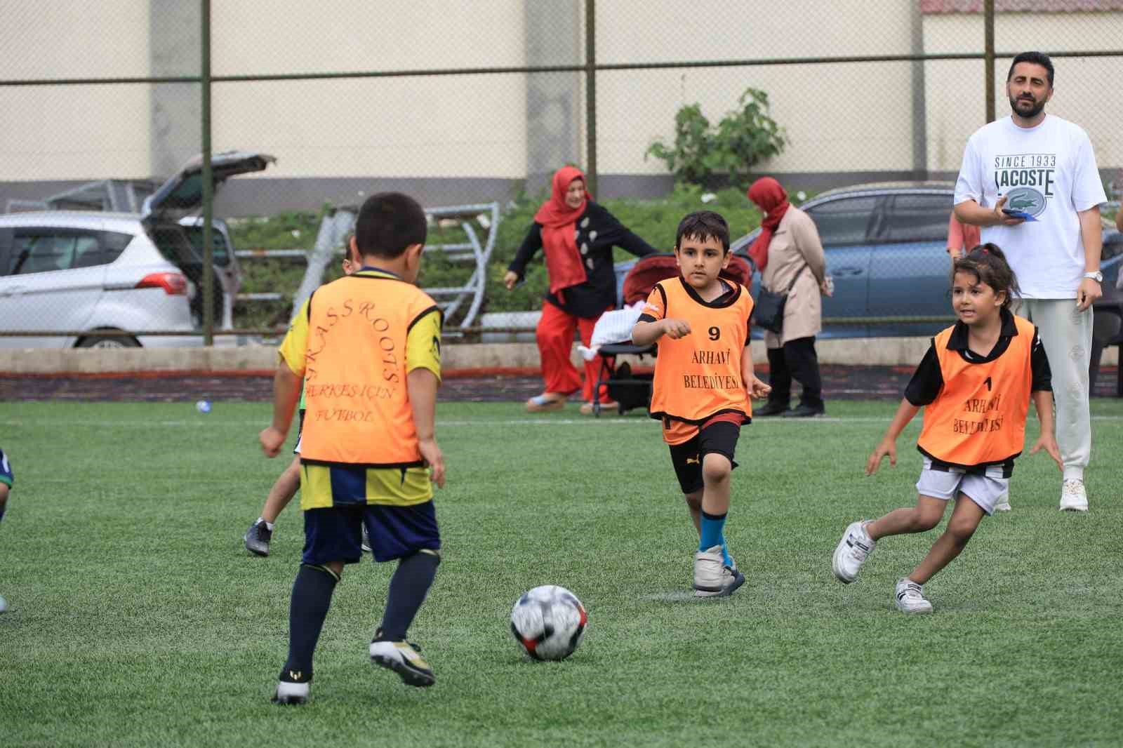 Artvin’de "Herkes İçin Futbol Şenliği" gerçekleştirildi
