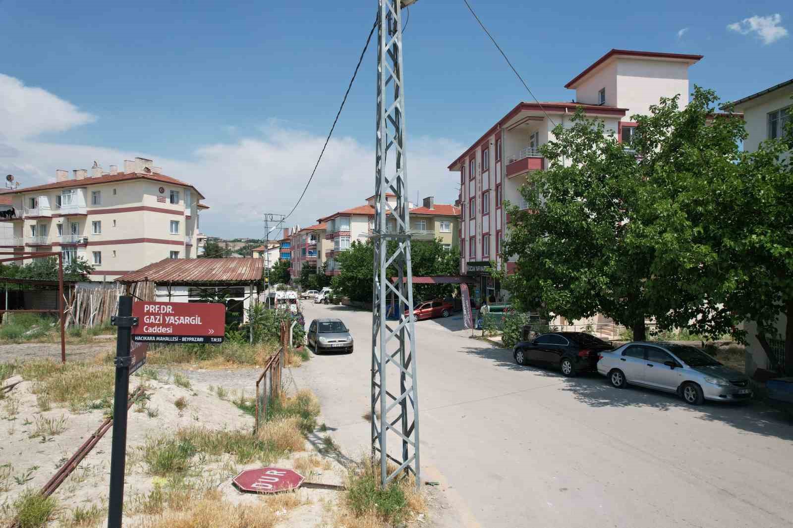 ‘Yüzyılın Beyin Cerrahı’ Yaşargil’in ismi Beypazarılı hemşehrileri tarafından yaşatılıyor
