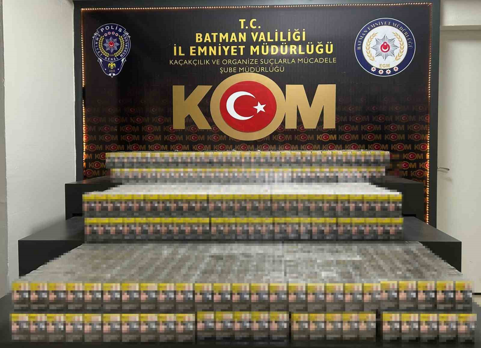 Batman’da kamyonet içinde 5 bin 240 paket sigara ele geçirildi