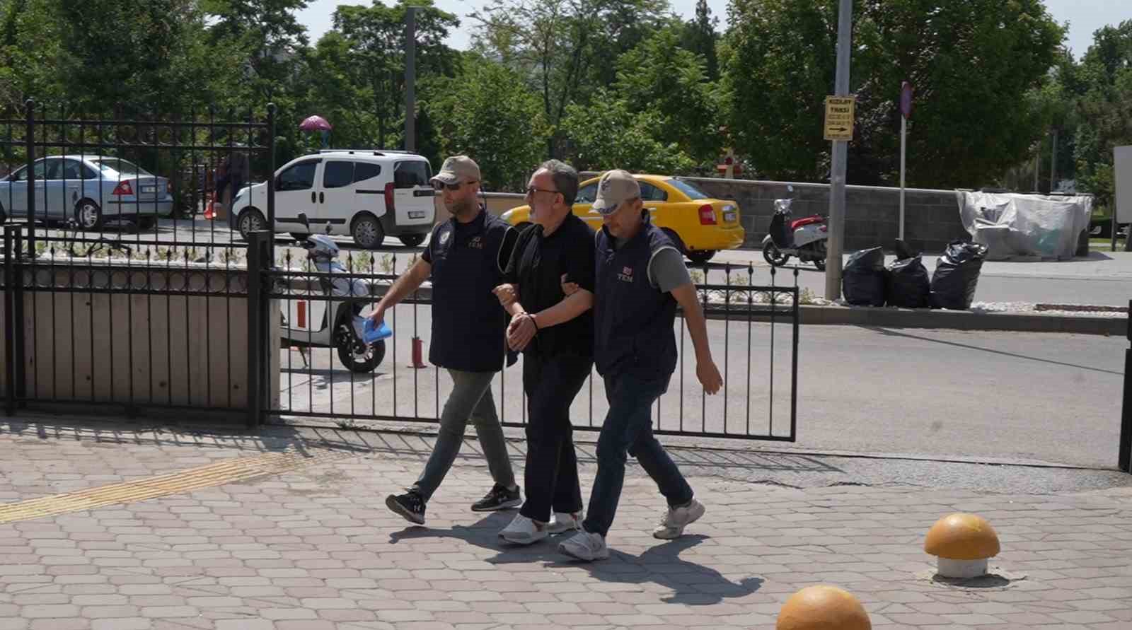 FETÖ firarisi meslekten ihraç emniyet müdürü, Kırıkkale’de yakalandı