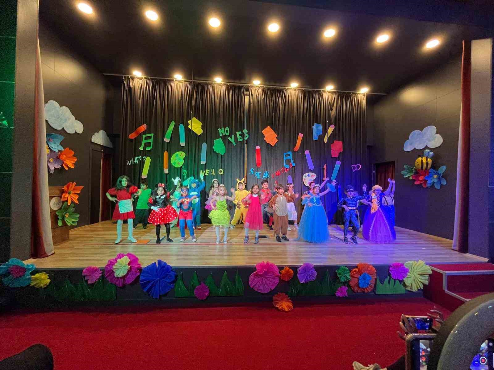 Adıyaman Doğa Kolejinde Dil Festivali coşkusu
