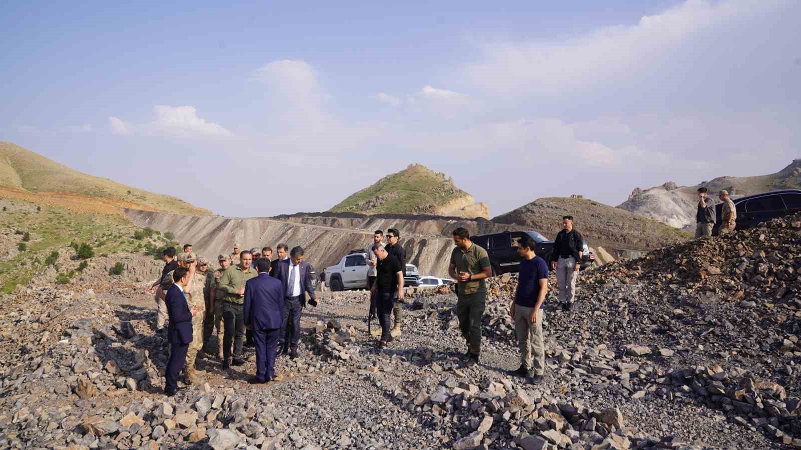 Şırnak Valisi Ekici’den Cudi Dağı’nda inceleme