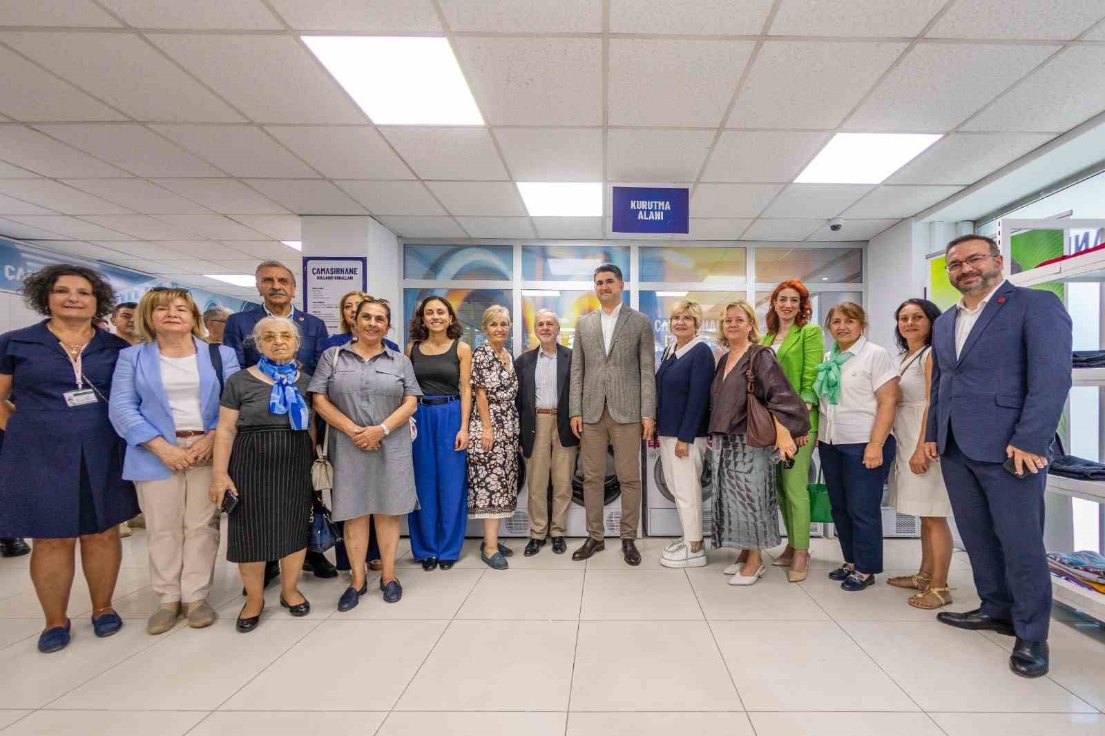 Ataşehir&rsquo;de &uuml;cretsiz &ccedil;amaşırhane a&ccedil;ıldı
