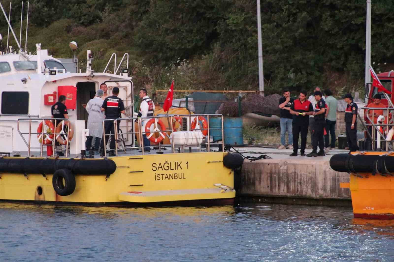 D&uuml;ğ&uuml;n&uuml;ne 3 ay kalmıştı...Nişanlısı tabutuna sarılarak g&ouml;zyaşı d&ouml;kt&uuml;
