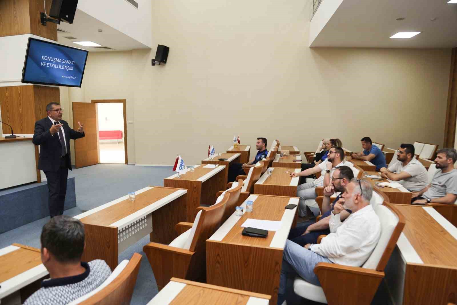 Canik Belediyesi personeline etkili iletişim ve konuşma sanatı eğitimi