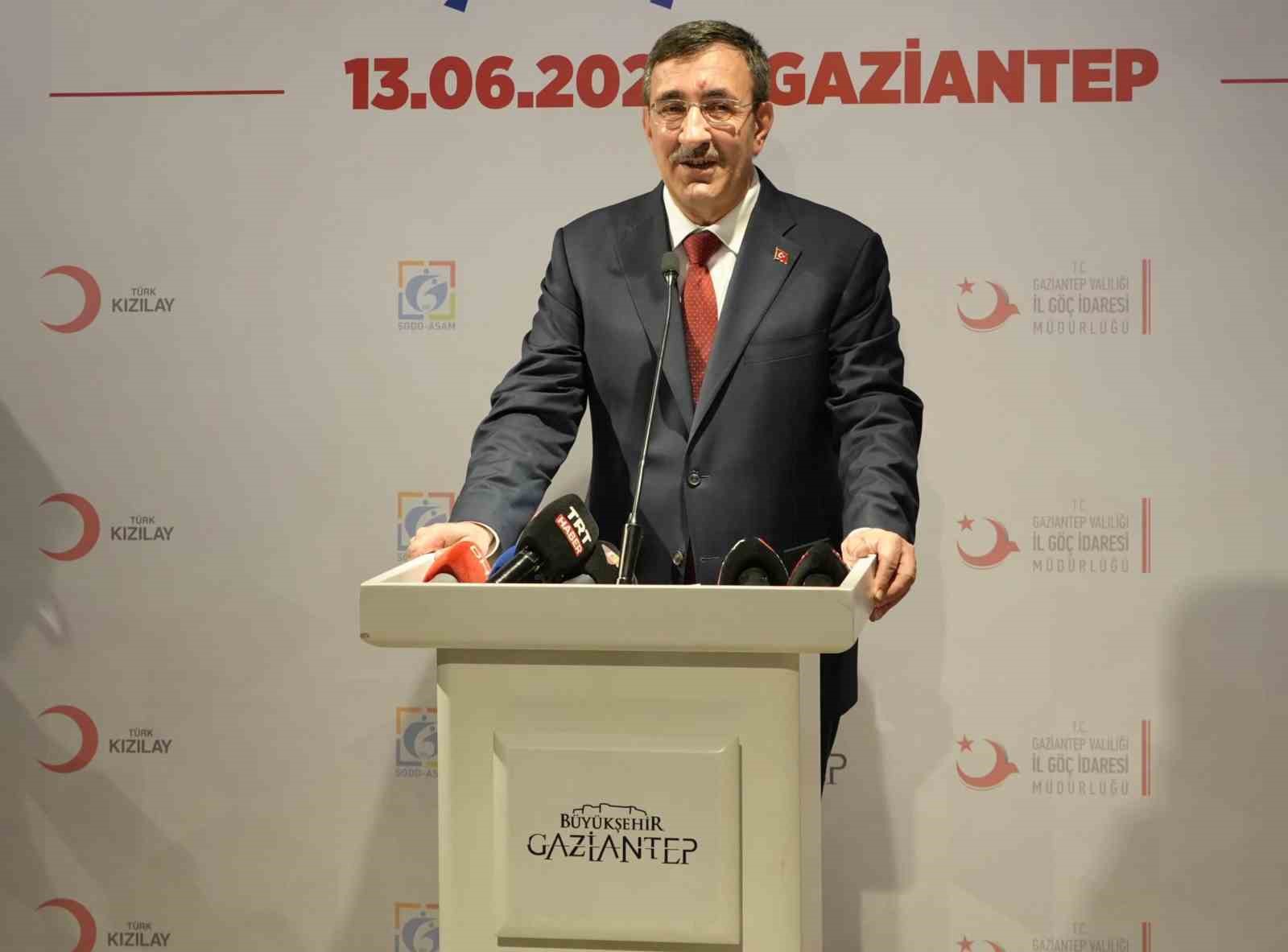 Cevdet Yılmaz: "İsrail’in İran’a yönelik saldırısı hiçbir hukuki temeli, meşruiyeti olmayan bir saldırı"