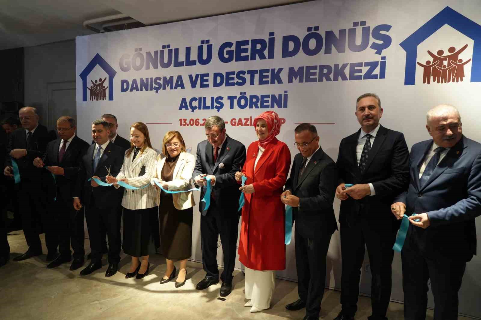 Cevdet Yılmaz: "İsrail’in İran’a yönelik saldırısı hiçbir hukuki temeli, meşruiyeti olmayan bir saldırı"