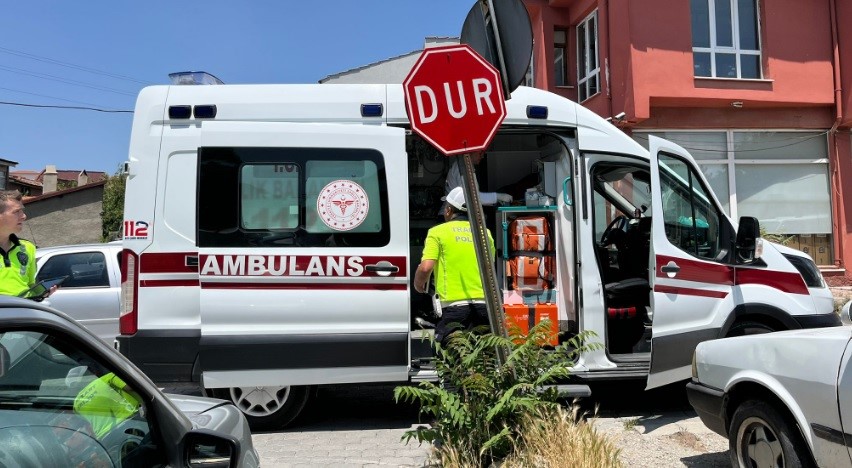 Trafik kazası Tavşanlı'da: 2 kişi yaralandı İHA