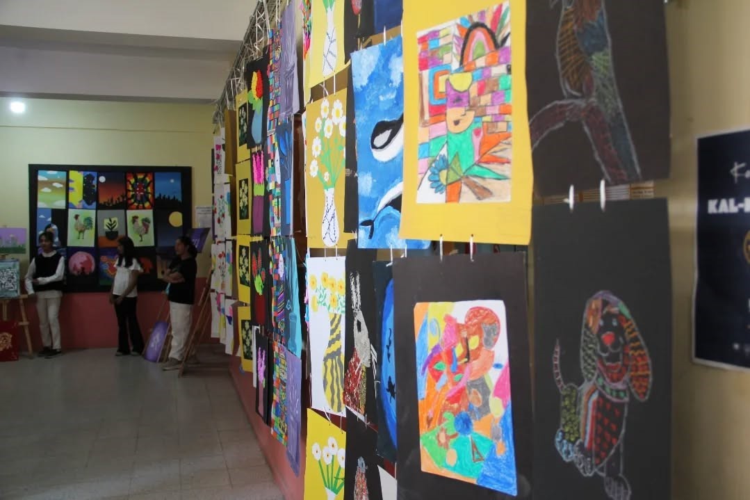 Doğubayazıt’ta öğrencilerin sanat yolculuğu sergiyle taçlandı
