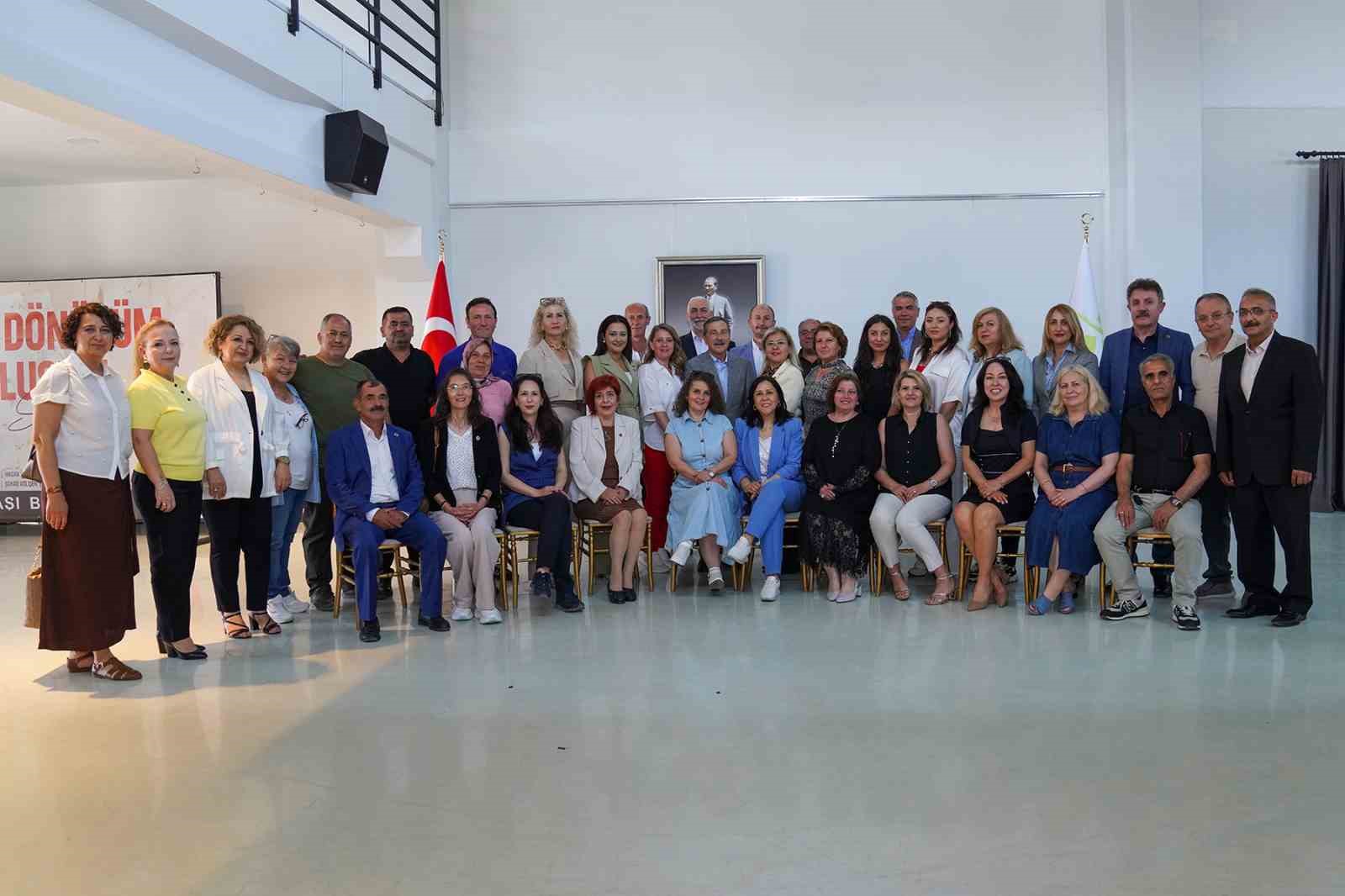 Başkan Ataç muhtarlarla buluştu