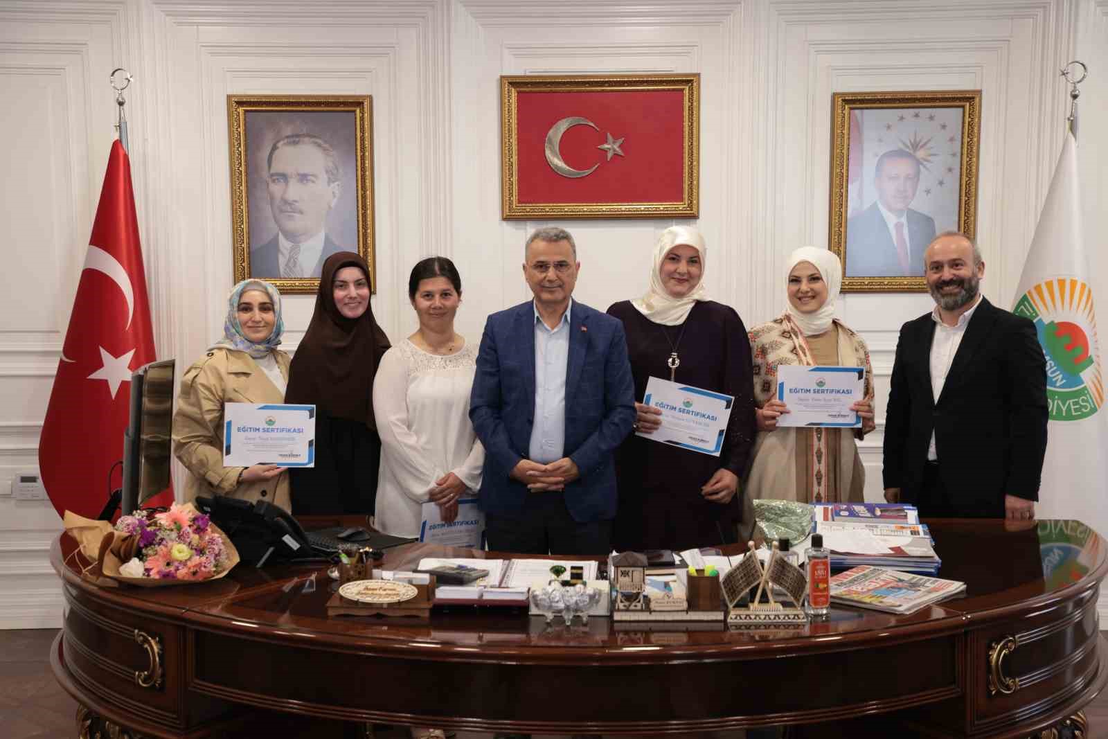 İlkadım’ın kadın girişimcileri belgelerini aldı